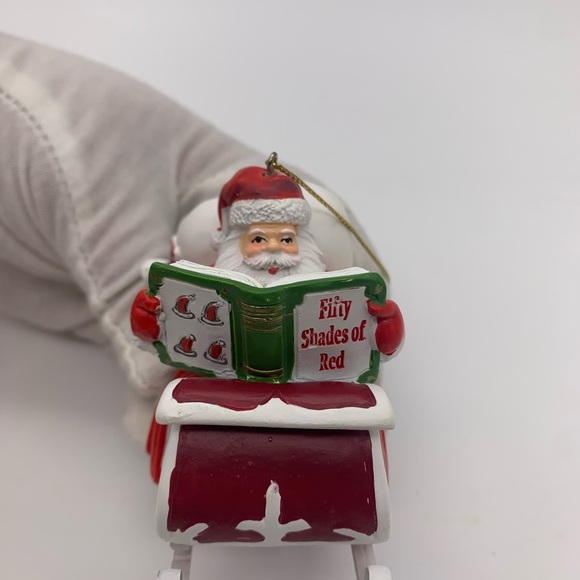 EXCLUSIVE Bas Blue Fifty Shades Of Red Reading Santa On Sleigh New Open Box VTG. - Picture 8 of 10